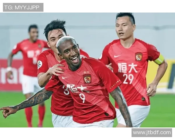 恒大外援足球明星的传奇故事与他们在中国足球的影响力分析